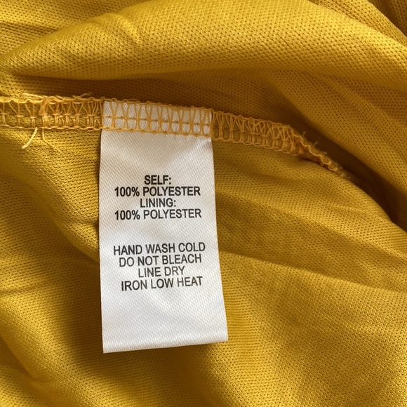 Lulu's lace dress size small - Picture 3 of 5